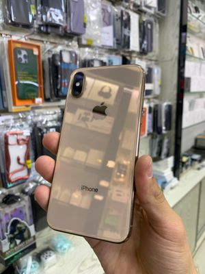 iPhone XS
