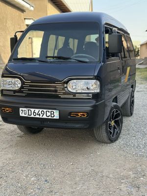 Damas tezda sotiladi narxini kelishamiz