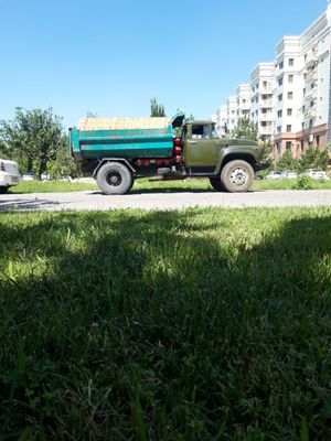 Zil moskoviskiy..