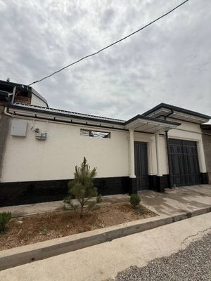 Uch qahramon obod mahallada