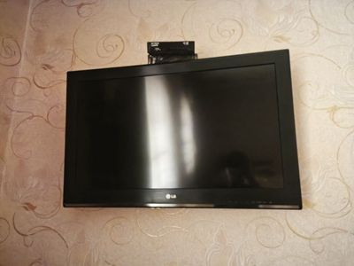LG televizor sotiladi