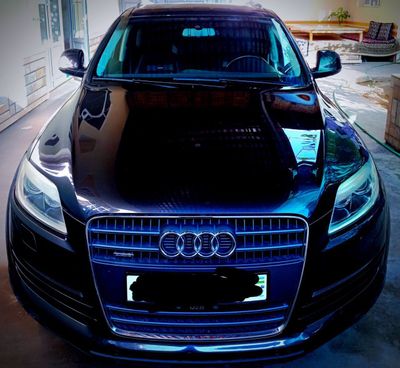 Audi Q7 Porsche Cayenne / Touareg.