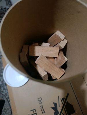 4 kishilik oyinchoq sotiladi Jenga 150.000 ming