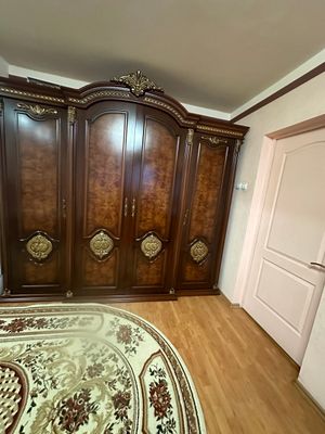 Продается спальный гарнитур  в отличном состоянии