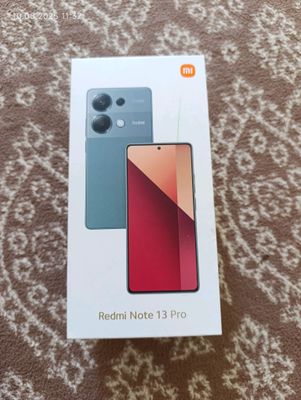 Redmi 13pro 8,256 mp:200