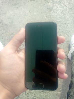 Apple iphone 7 .