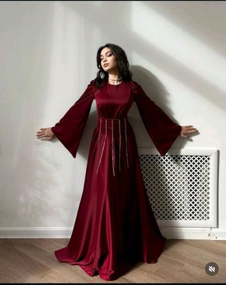 Sotildi. kiyilmagan. yangi koylak