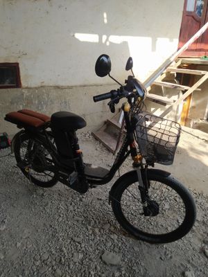Salom skuter sotiladi