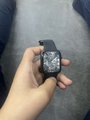 apple watch 44 sm idealni bomba