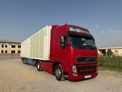 VOLVO FH + SCHMITZ Реф прицеп Сотилади
