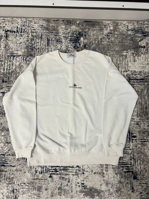 Продаётся оригинальный свитшот Stone Island! ﻿﻿Цена: 150 000 сум ﻿﻿Раз