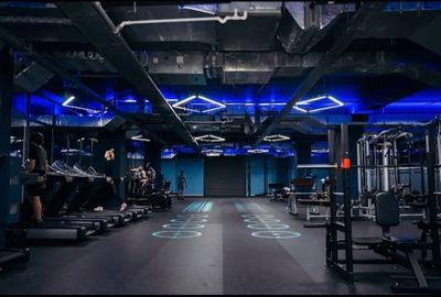 Продам вип абонемент в тренажёрный зал Chekhov Underground