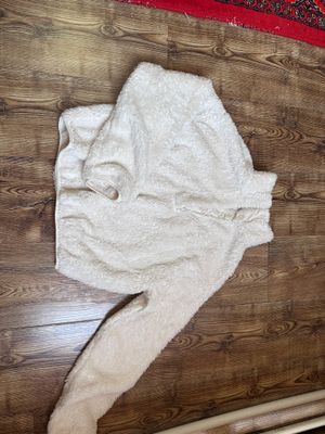 Koftalar jemper va jaket sotiladi