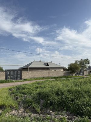 Уй сотилади 60 сотих / Продаётся дом