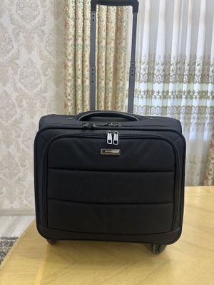 Чемодан пилотский