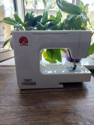 Janome tikuv mashinasi