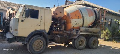 Kamaz mikaser opalubkalari bilan