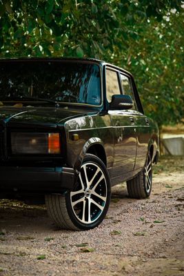 Vaz 2107 sotiladi Srochna