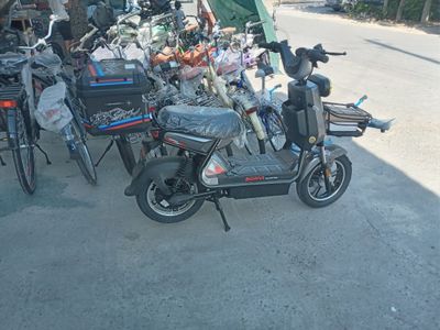 Бонви скутер продаётся новый