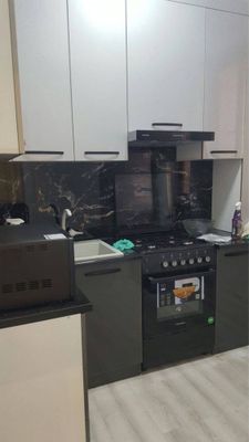 Чиланзар Е квартал 1 комнатная 450 уе