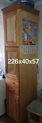 Кухонный шкаф пенал, деревянный