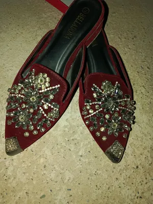 mustahkam arginal oyoq kiyim