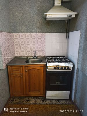 Аренда 1 комнатная 2 этаж Юнусабад 11 квартал Мега