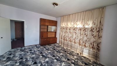 Тинчлик. Метро. Рядом. Гунча кинотеатр. Семья. Студентыможно. 270.