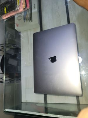 MackBook
