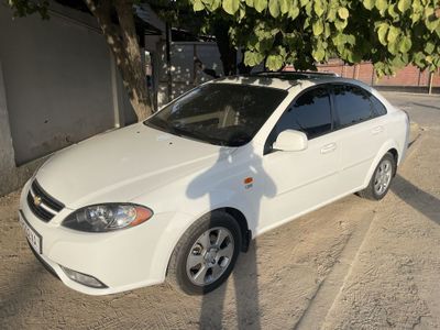 jentra 2021yil 12700$