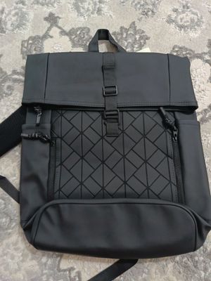 Продаю рюкзак от фирмы honor новый