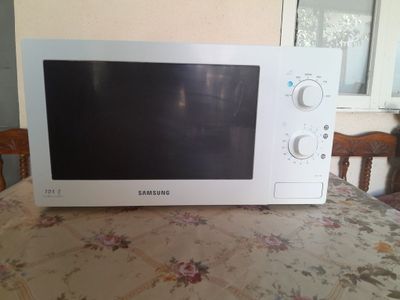 Samsung MW712BR mikrovolnovka