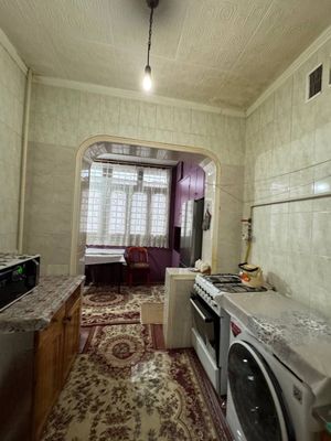 Олмазор туманида 3 хонали квартира ижарага берилади