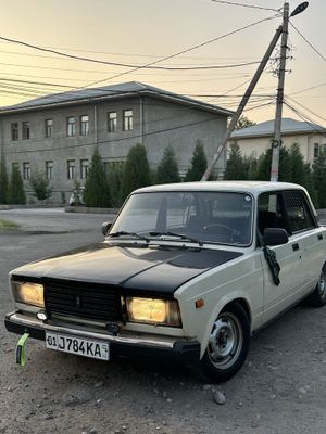 Ваз 2107 сотилади