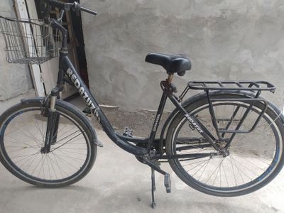Velosiped sotiladi German holati yaxshi ozgina kami bor
