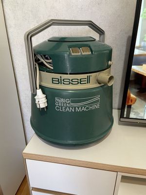 Моющий пылесос Bissel рабочий