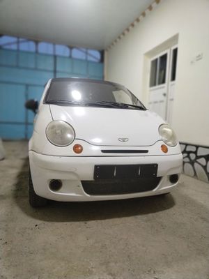 Matiz sotiladi daewoo