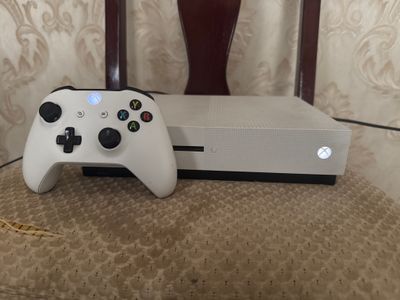 Xbox One S 1TB