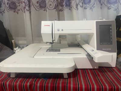 Janome Memory Craft 550E