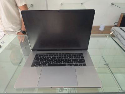 Macbook pro 15 16/256