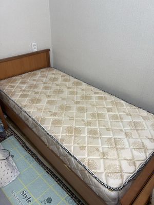 Кровать 1.5 спальняя