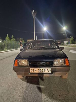 lada 2109 srochna sotiladi yurip turgan moshina