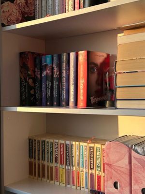Книги по 50.000, новые
