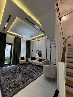 Продаётся коттедж в Яккасарайский район элитная махалля Ракат