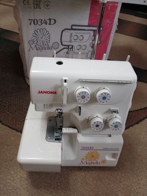 Magnolia janome 7034D