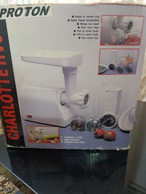 Кухонный комбайн Charlotte HV3