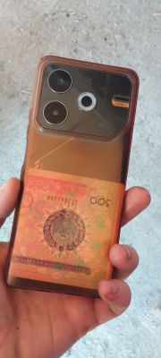 Tecno pova 6 neo