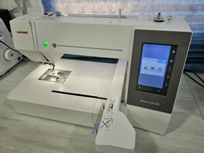 Janome Memory Craft 550E