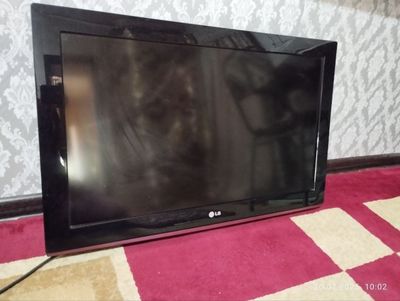 Продам телевизор смарт хорошем состаяния адрес город Бухара