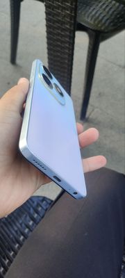 Tecno spark 20 -